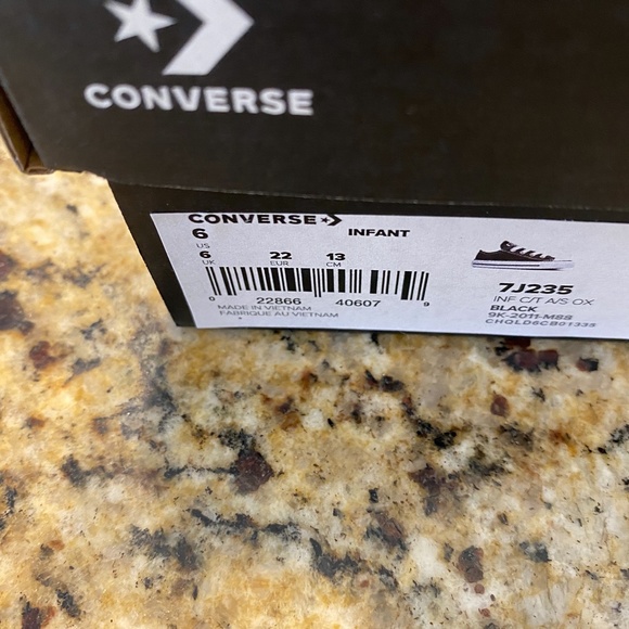 New Converse Infant CTAS Low Black 7j235 Sneakers - Picture 4 of 5